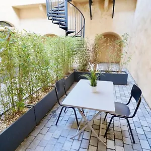 Le Chana - Unique For 3 Guests - Terrace - St Paul Lyon