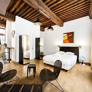 Appartement Authentique Au Coeur Du Vieux Ail, Lyon